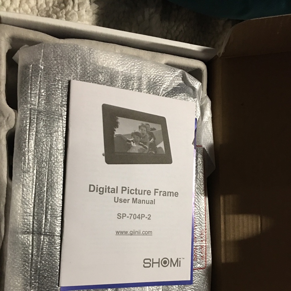 Shomi digital picture frame